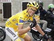 Bóng đá anh, ngoại hạng anh, lịch thi đấu euro 2012, Nhà vô địch Tour de France bị cấm thi đấu vì doping